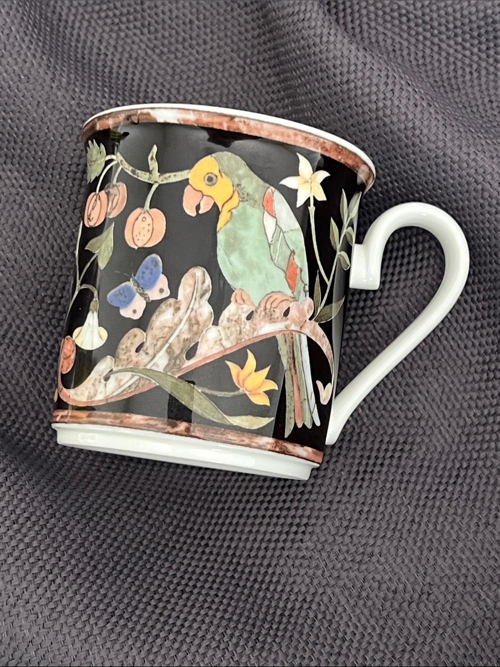 Villeroy & Boch - Intarsia design vintage bone china cup/mug, made in Germany